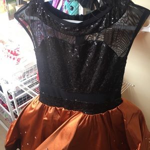 Dance costume